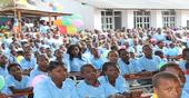 Nyusi entrega de 30 mil carteiras escolares a Provincia